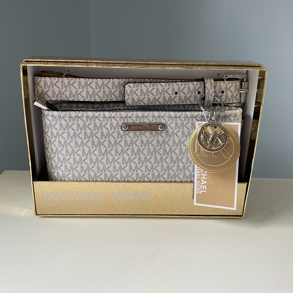 NWT MICHAEL KORS Silver Logo Belt Bag